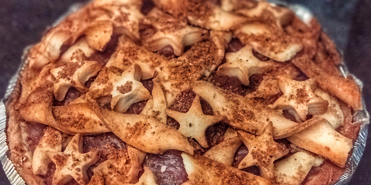 https://simplydelish.1988designco.com/wp-content/uploads/2020/05/vegan-pie.jpg